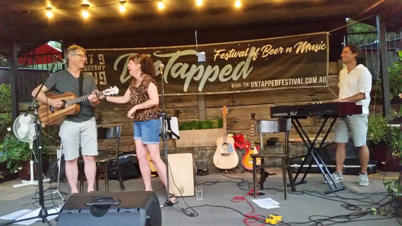 050119_live at the george